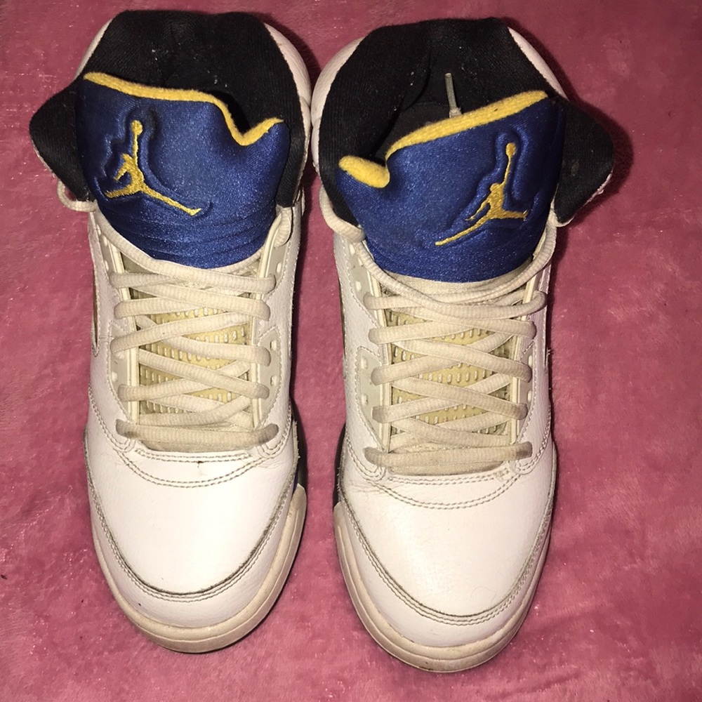 Size 6 Air Jordans
